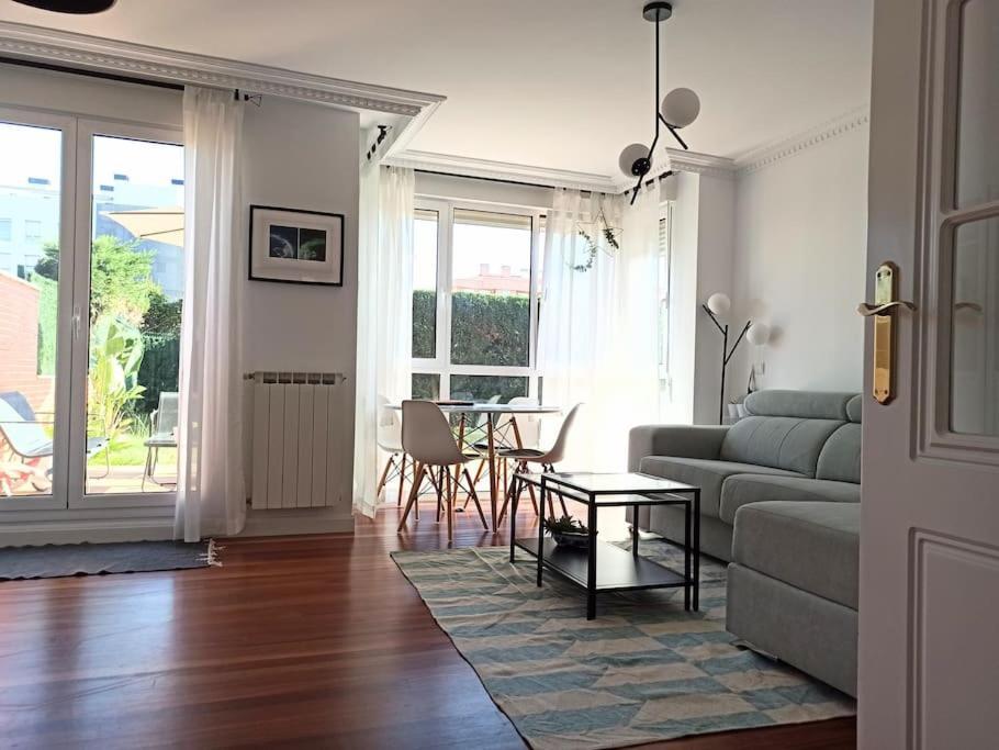 Apartamento Bajo Con Jardin Privado Santander Exterior foto
